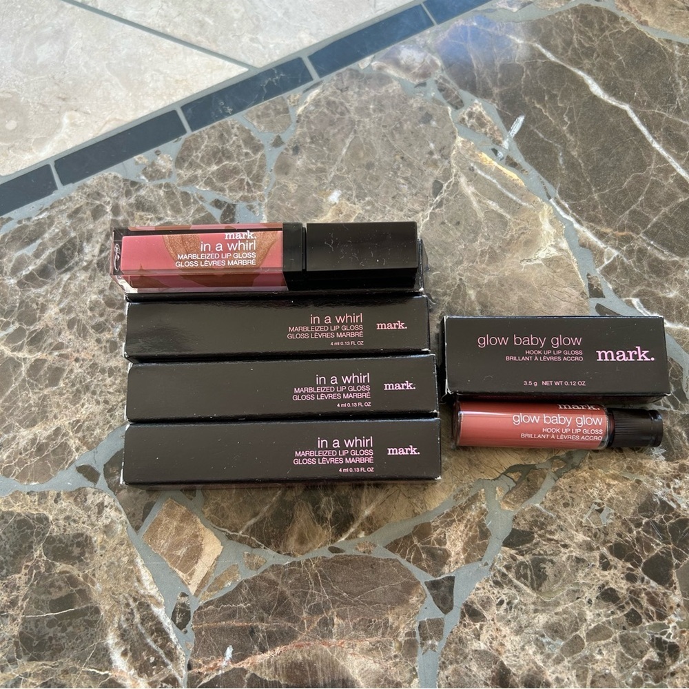 Avon Mark In A Whirl Lip Gloss Brown Sugar Lot Of 5 Glow Gloss Honey New